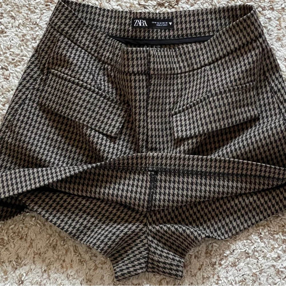 Zara Brown Houndstooth High Waist Tailored Skort Preppy Chic Academia Medium - Picture 9 of 11